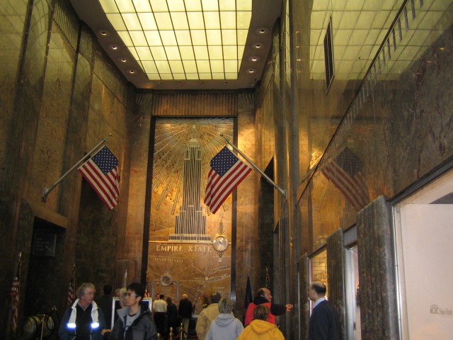 NYC - Inside the Empire State Building